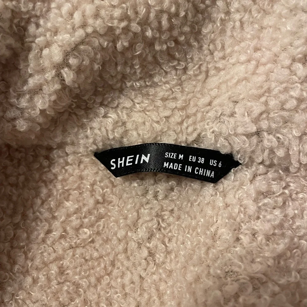 Shein - Sherpa Plaid Jacket - Picture 3 of 3